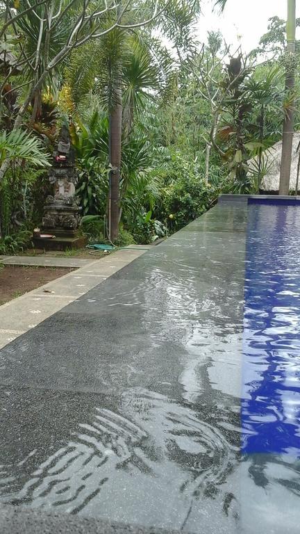 Krisna House Hotell Ubud Exteriör bild